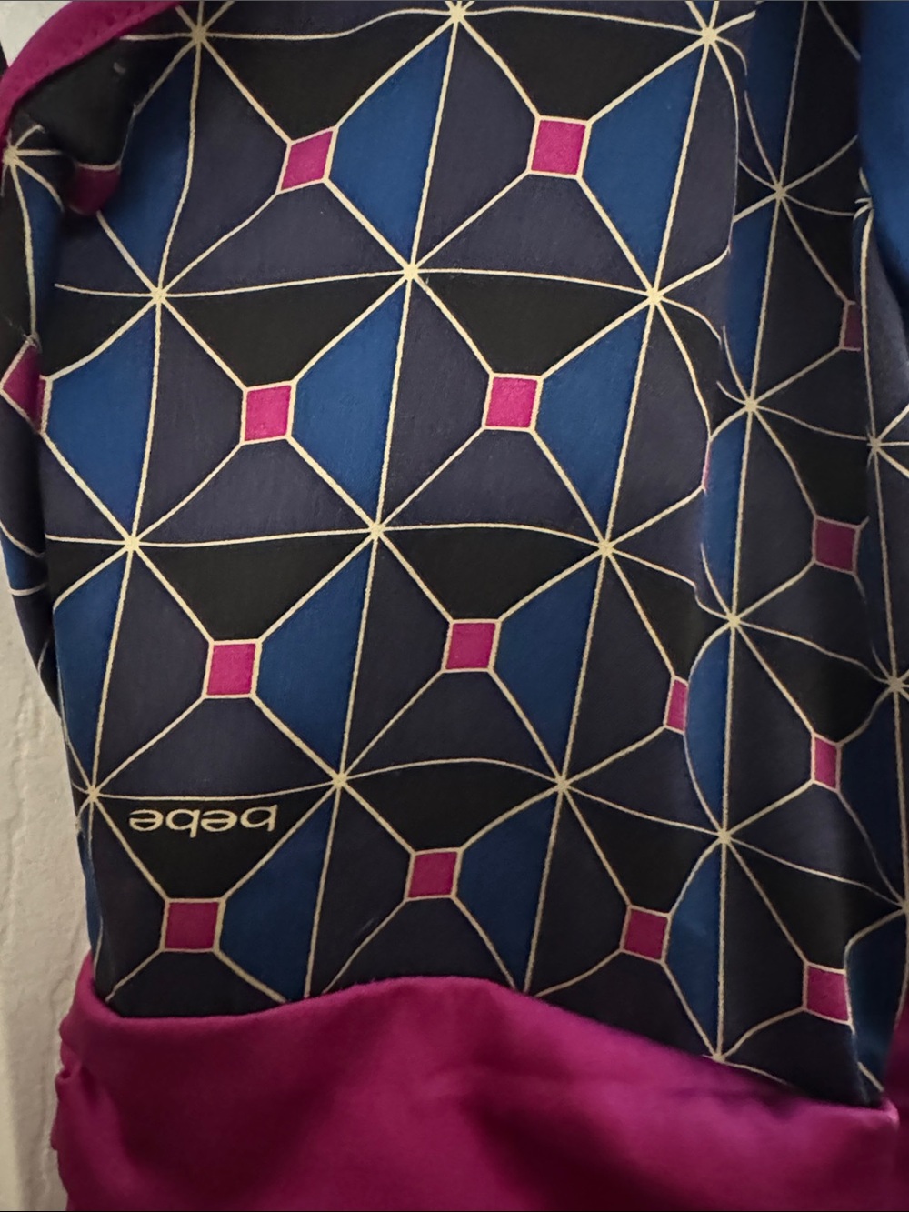 BEBE Y2k Silk Blend Satin Halter Dress Geometric Print Size Medium - Picture 7 of 7